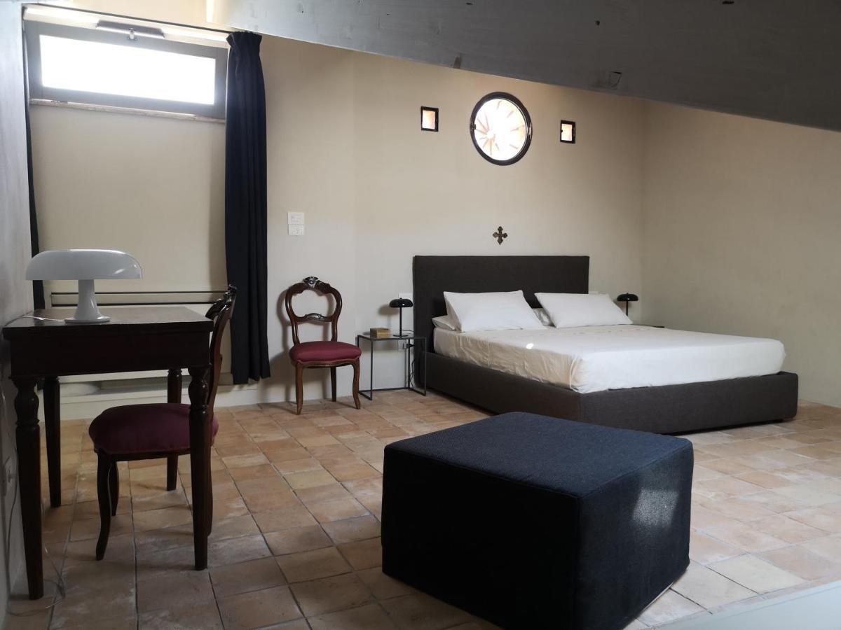 Relais Casale Valigi Villa นาร์นี ภายนอก รูปภาพ