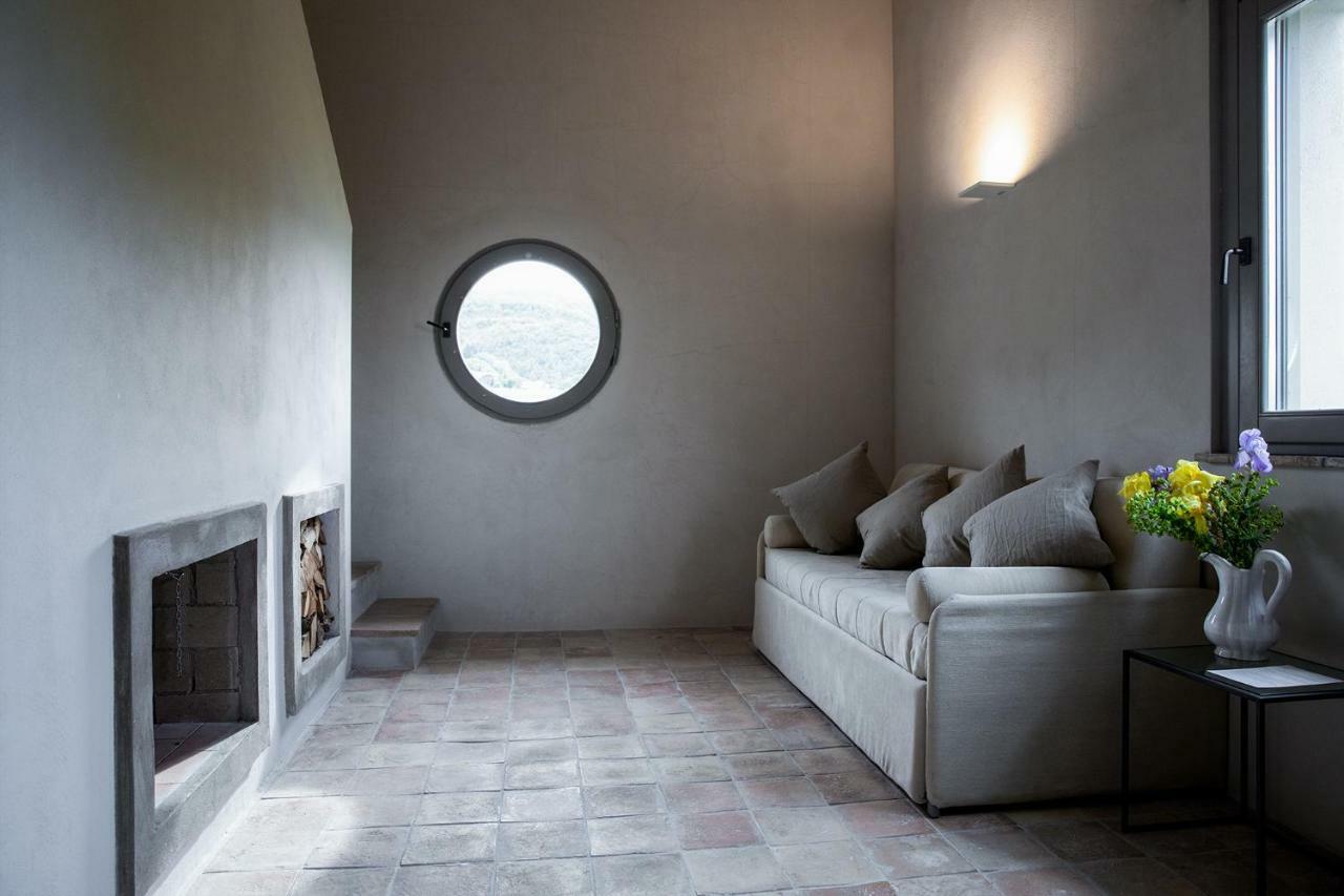 Relais Casale Valigi Villa นาร์นี ภายนอก รูปภาพ